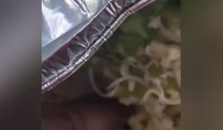 Video Shows DoorDash Driver Deliberately Contaminating Cop's Meal