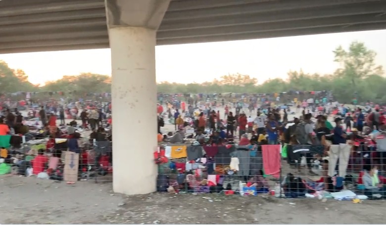 These Images From the Southern Border Will Terrify You
