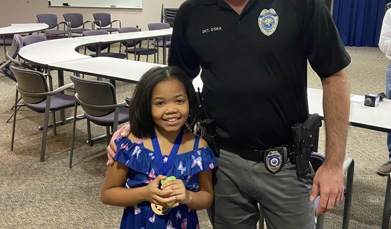 WATCH: 9-Year-Old Girl Protects Mom From Purse Snatcher by Punching Him in the Face