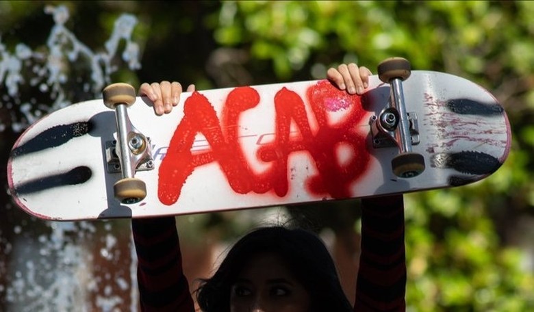 Rittenhouse Prosecutor Pretends Antifa Doesn't Use Skateboards as Weapons. Portland Begs to Differ.
