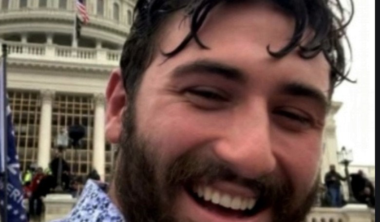 [EXCLUSIVE] J6 Detainee Says Pretrial Solitary Confinement Is 'Inhumane,' 'UnAmerican'