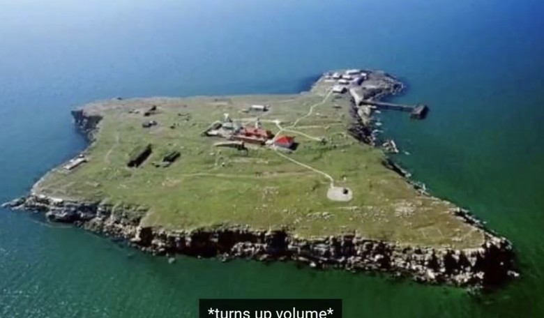 UKRAINE WAR: What Really Happened on Snake Island?