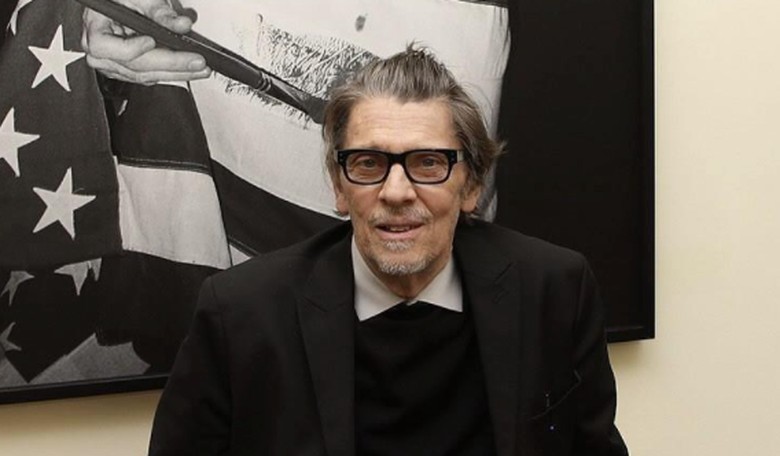 EXCLUSIVE: Famed Photographer and Warhol Confidante Christopher Makos Talks Netflix Warhol Series, Andy, and More