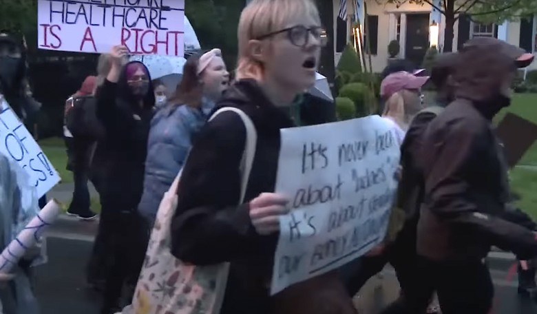 Supreme Court Marshal Asks Governors of Maryland and Virginia to Stop Protests at Homes of Justices