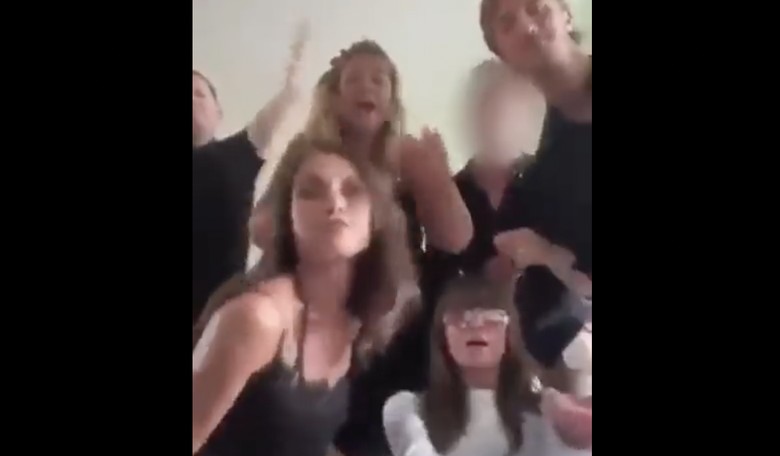 Finnish PM Apologizes After Photo of Topless Women Partying at Her Summer Home Posted