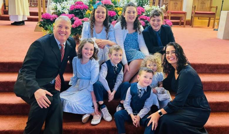 THIS IS NOT THE AMERICA I KNOW: Dozens of FBI Agents Raid Home of Catholic Pro-Life Activist as Children Scream in Terror