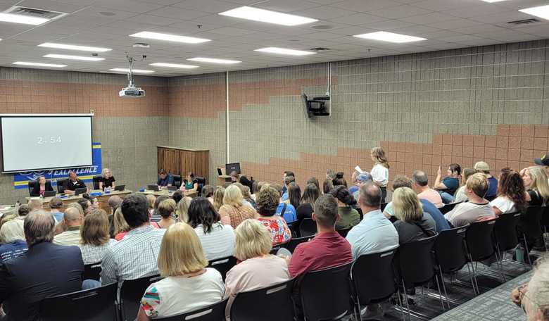 Minnesota Parents Spoke Out Against Reading Material That Includes Explicit Rape Scenes, Teachers Fought Back