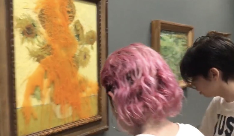 Eco-Vandals Defaced a Van Gogh for the Stupidest Reason Ever and the Reactions Are Priceless