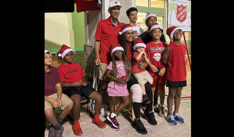 Legendary Coach Demonstrates the Selfless Spirit of Christmas
