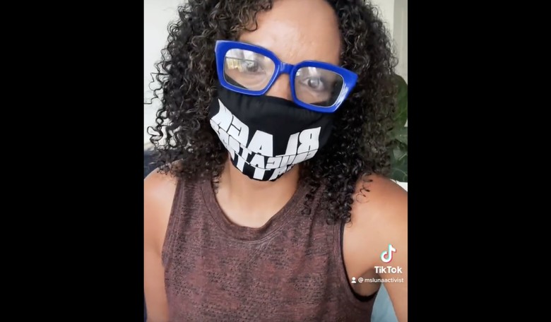 Master Satire: Teacher Confiscates White Students' Lunches, Redistributes Them to 'BIPOC' Students for 'Equity'