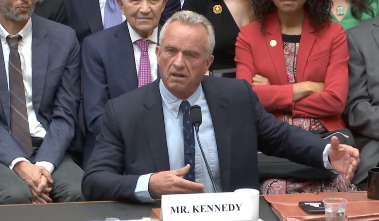 Clueless: Censorship Hearing Starts With Democrats Trying to Censor Robert Kennedy