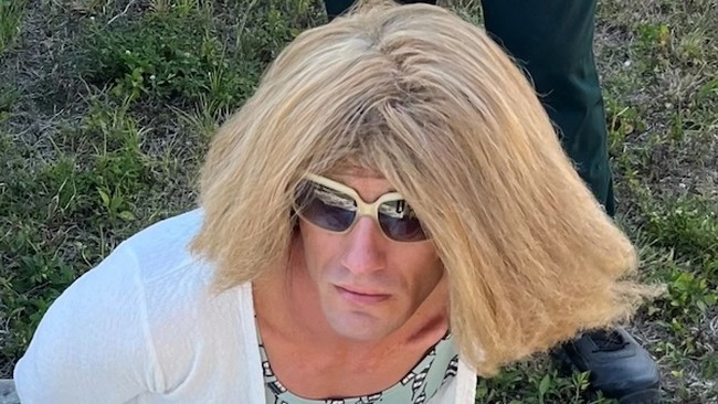 Florida Man Friday: He Identifies As a Woman AND As a Thief - Vimarsana News