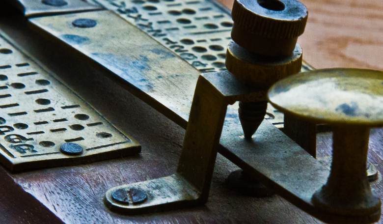 How Samuel Morse Built a Machine That Shrank the World