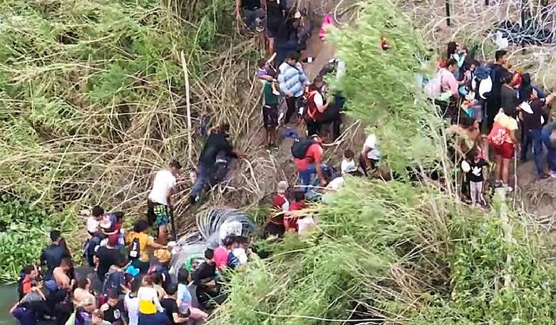 It Begins: Border Overwhelmed as Thousands Line up to Cross When Title 42 Expires at Midnight