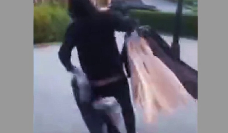 Lululemon: Please Steal Our Stuff—We'll Fire Anyone Who Tries to Stop You