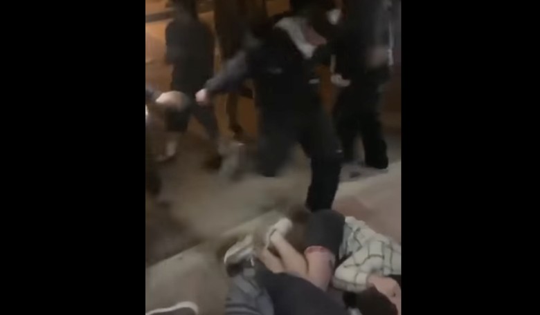 (UPDATE) Marines Viciously Attacked by Mob of Teenagers at San Clemente Pier, Nine Arrested