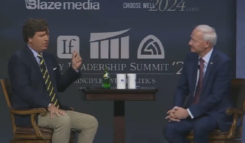 Asa Hutchinson's Interview With Tucker Carlson in Iowa Turns Into an Absolute Disaster, Glenn Beck Gives Hilarious Reaction