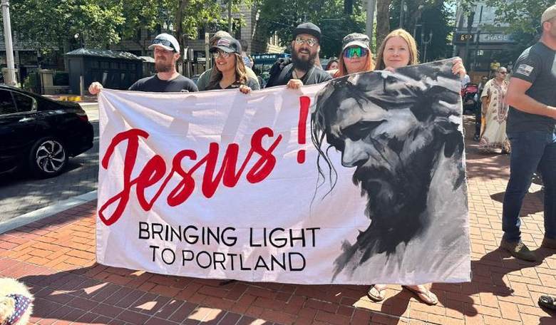 EXCLUSIVE: Chelly Bouferrache Documents the Portland Jesus March and Exposes Antifa's Tactics