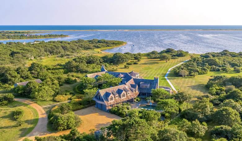 43-Year-Old Black Man Drowns 100 Feet off Obama’s Martha’s Vineyard Estate