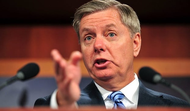 Breitbart's Stunningly Deceptive Headlines Show Lack of Regard for Truth