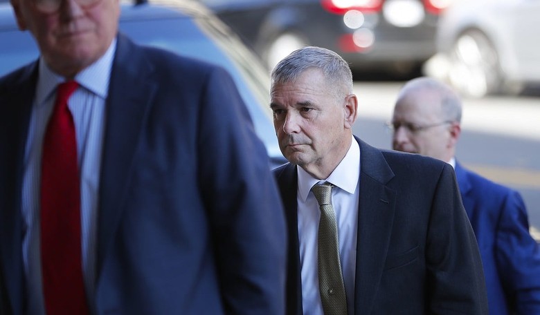 Marine General Convicted For Lying To FBI But Hillary Clinton Still Walks Free