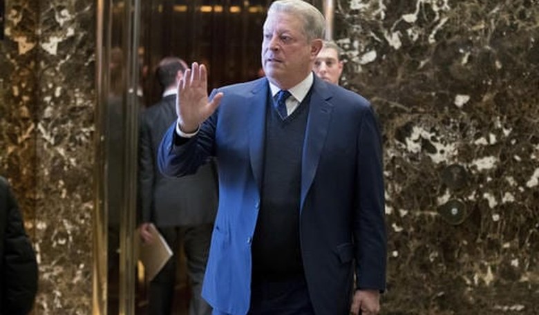 AL GORE RECEIVES “GLENGARY GLEN ROSS - SALESMAN OF THE YEAR AWARD"