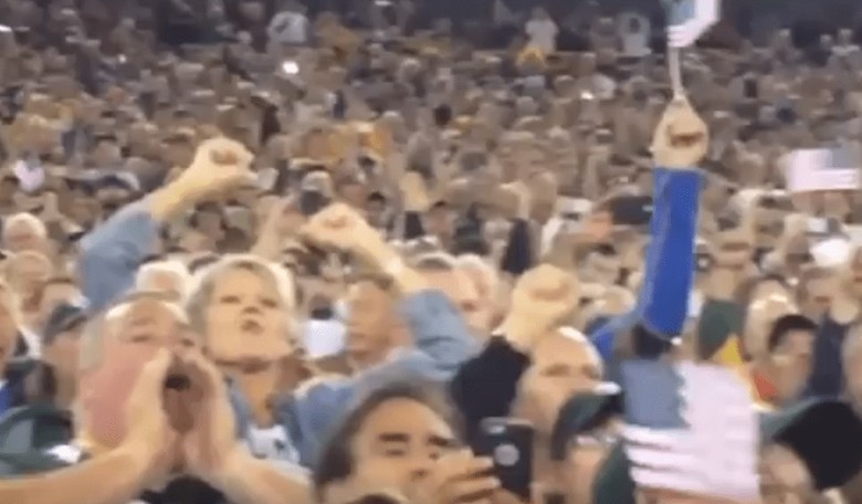 Packers Fans Chant "USA!" in Defiance as NFL Players Link Arms During Anthem