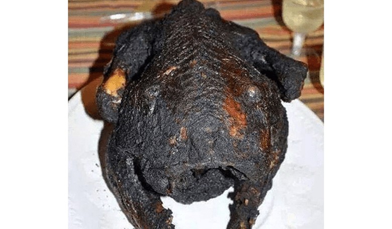 10 Hilarious Thanksgiving Fails