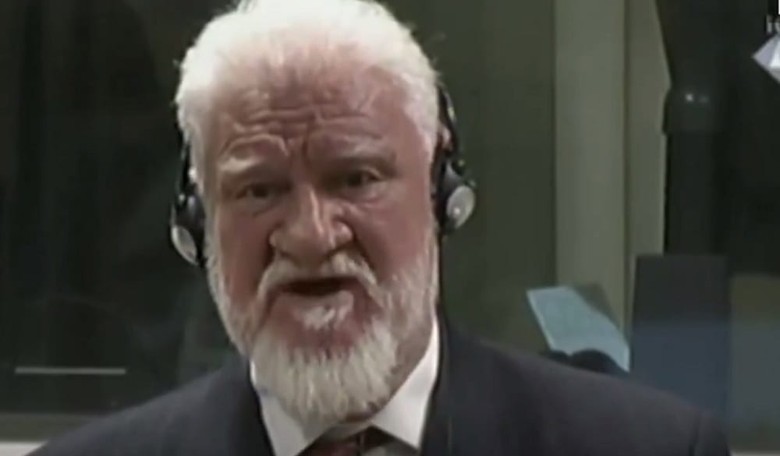 BREAKING. Bosnian War Criminal Kills Himself During War Crimes Sentencing (VIDEO)