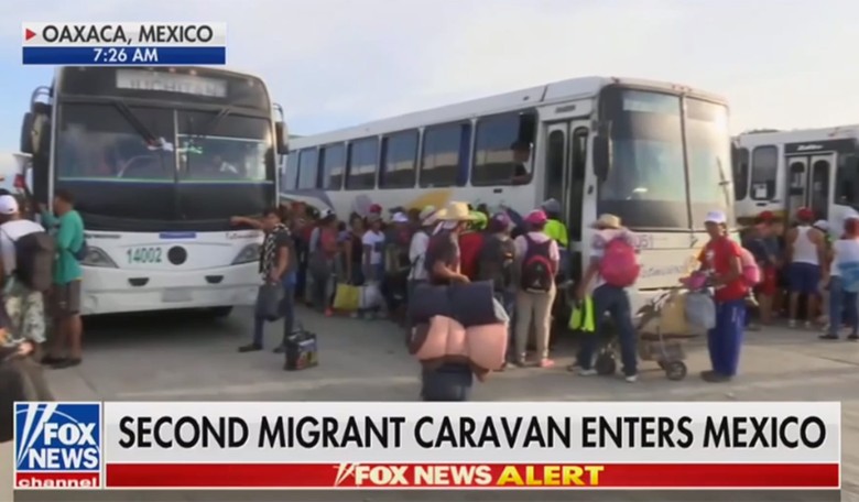 Report: Mexico Providing Professional Charter Buses for Migrant Caravan