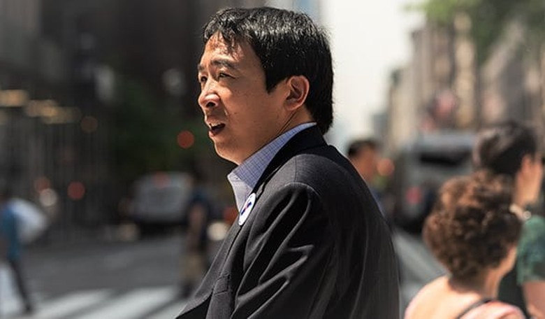 Andrew Yang Drops Out of Democratic Race Amid New Hampshire Primary