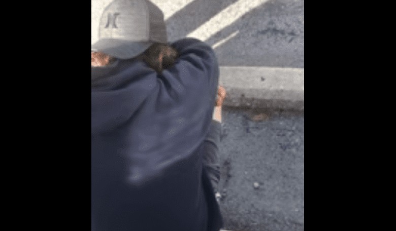 Father Sobbingly Pleads With His Girlfriend Walking Into Abortion Clinic to Not Kill Their Baby