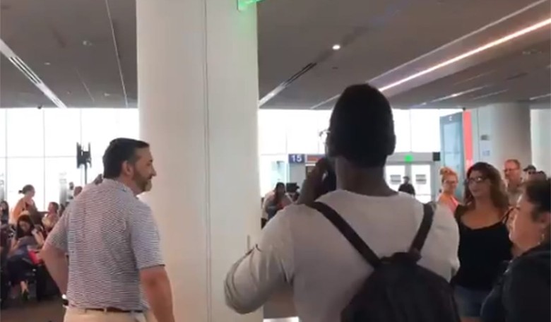 Video: Ted Cruz Confronted at Airport by Screaming Immigration Protesters