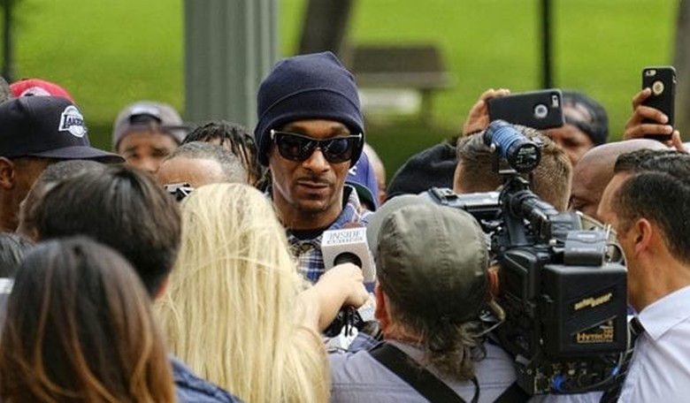 Snoop Dogg Threatens to Come After CBS's Gayle King After Interview Talking About Kobe Bryant's Sexual Assault Case