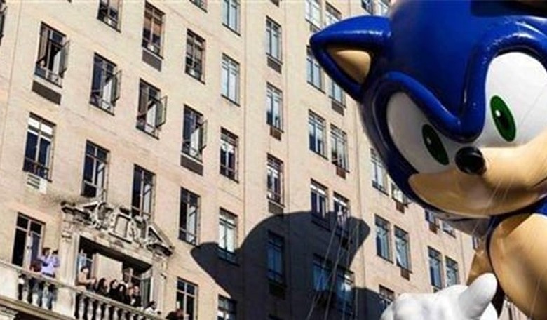 Pro-Hamas Protestors Interrupt Macy's Thanksgiving Parade by Gluing Themselves to the Ground