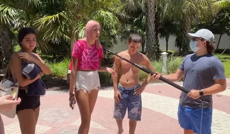 Watch: College Kids Try to Explain What the 4th of July Is About, Fail Miserably