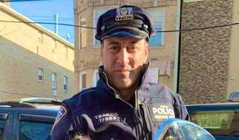 Live-Streamer Signs off With "F*** the Police" Then Kills an NYPD Officer While Driving Home Drunk