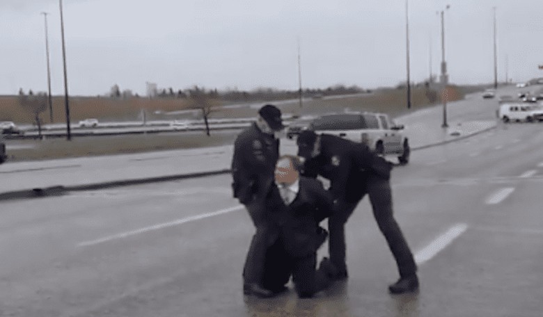 Watch: Dramatic Video Shows SWAT Team Arresting Pastor for 'Inciting' People to Attend Church