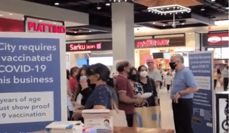 WATCH: Anti-Mandate Protesters Storm Food Court Requiring Vaccination in Staten Island, NY