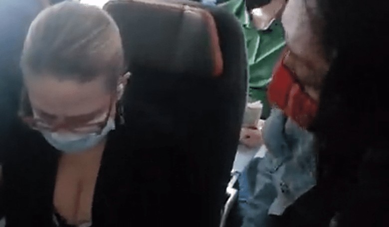 Sen. Kyrsten Sinema Just Got Harassed in Public By Leftist Protesters – AGAIN
