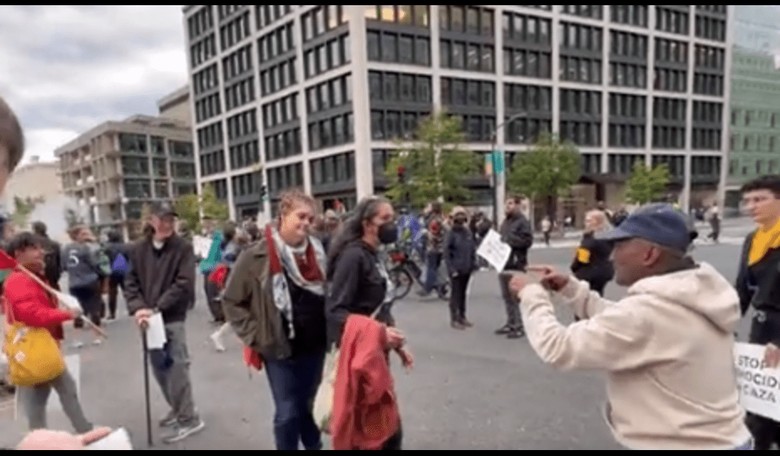 WATCH: Hero Takes Apart Radical Ceasefire Activists, Leaving Them Speechless 
