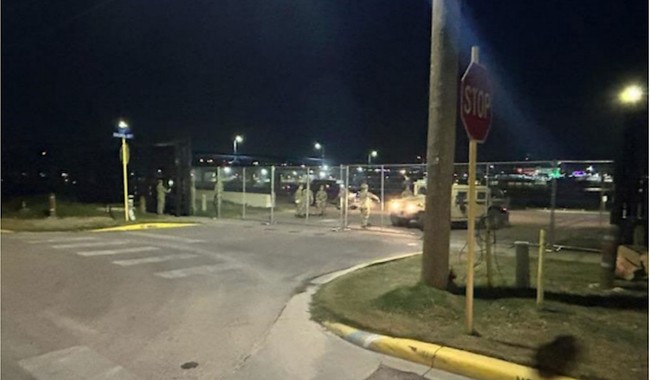 Don't Mess With Texas. Texas National Guard Occupies Immigration Checkpoint and Boots the Border Patrol