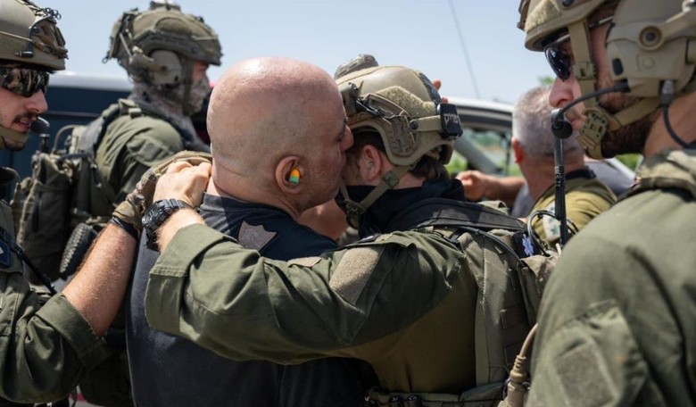 Israel Cutting Off Power Supply to Gaza Part of Two-Pronged Push to Get More Hostages Released