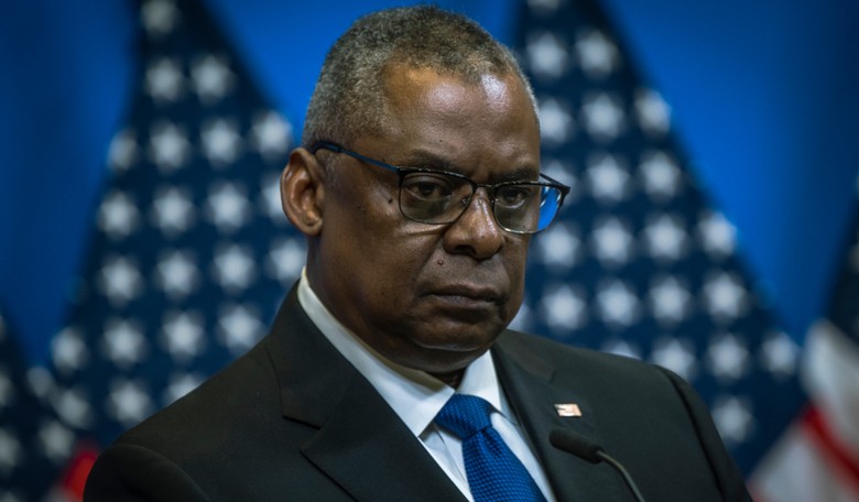 NEW: 911 Call From Defense Secretary's Residence Shows Intent to Keep Hospitalization a Secret