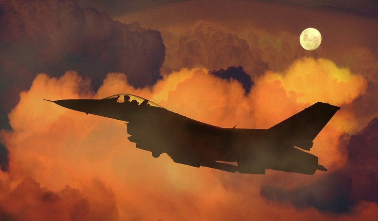 Angry Kittens? F-16 Falcons Bound for Middle East Are Now Bearing Some Interesting Hardware