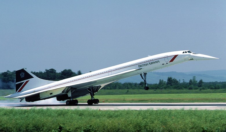 Trump Wants to Make the Skies Supersonic Again, Signs Game-Changing Executive Order