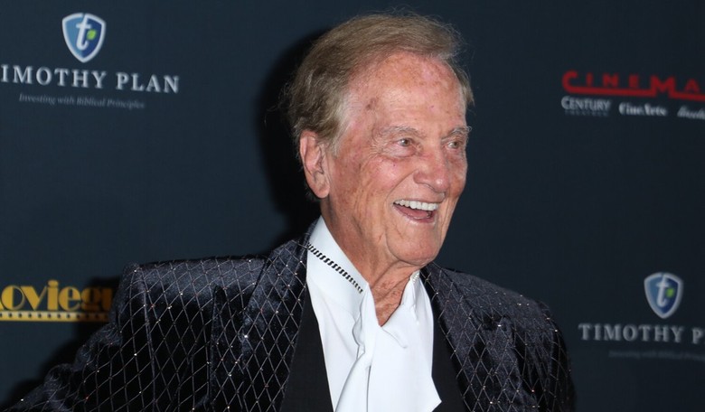 'Freedom Isn't Free': The Most Profound Response to Jimmy Kimmel Yet Comes From 91-Year-Old Pat Boone