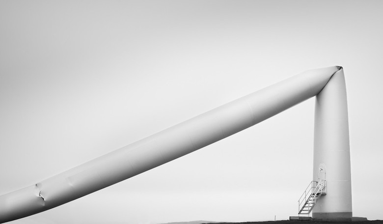 Another One Bites the Dust: Wyoming Wind Farm Coming Down
