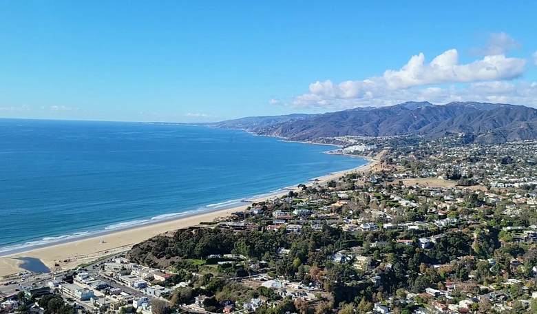 New Aerial Photos From Palisades Fire Show Unfathomable Devastation