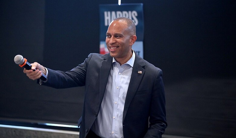 Priceless: The Moment a Little Kid 'Reporter' Asks Hakeem Jeffries the One Question He Has No Answer To